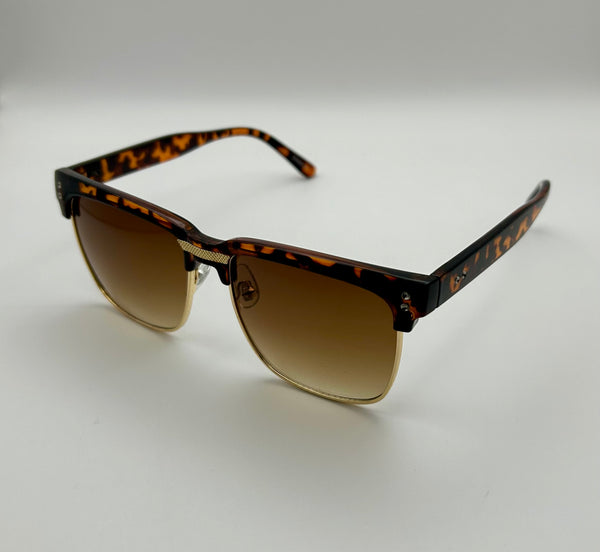 SHAWN | Gold Tortoise | Gradient Brown Lens